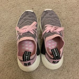 Adidas Women's NMD R2 Primeknit Shoes